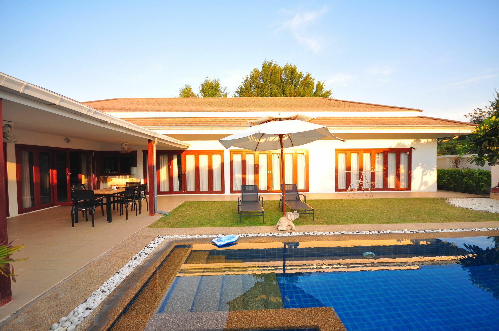 ทิวาพูลวิลล่า หัวหิน Thiva Pool Villa Hua Hin Exterior foto